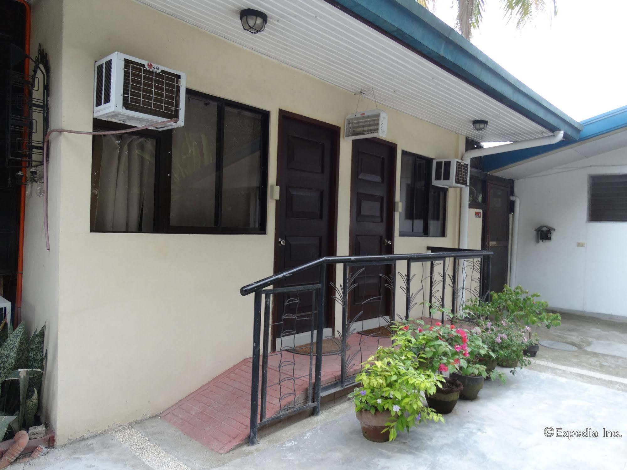 คาซา มุนดา เบด แอนด์ เบรคฟาสต์ Hotel Davao ภายนอก รูปภาพ