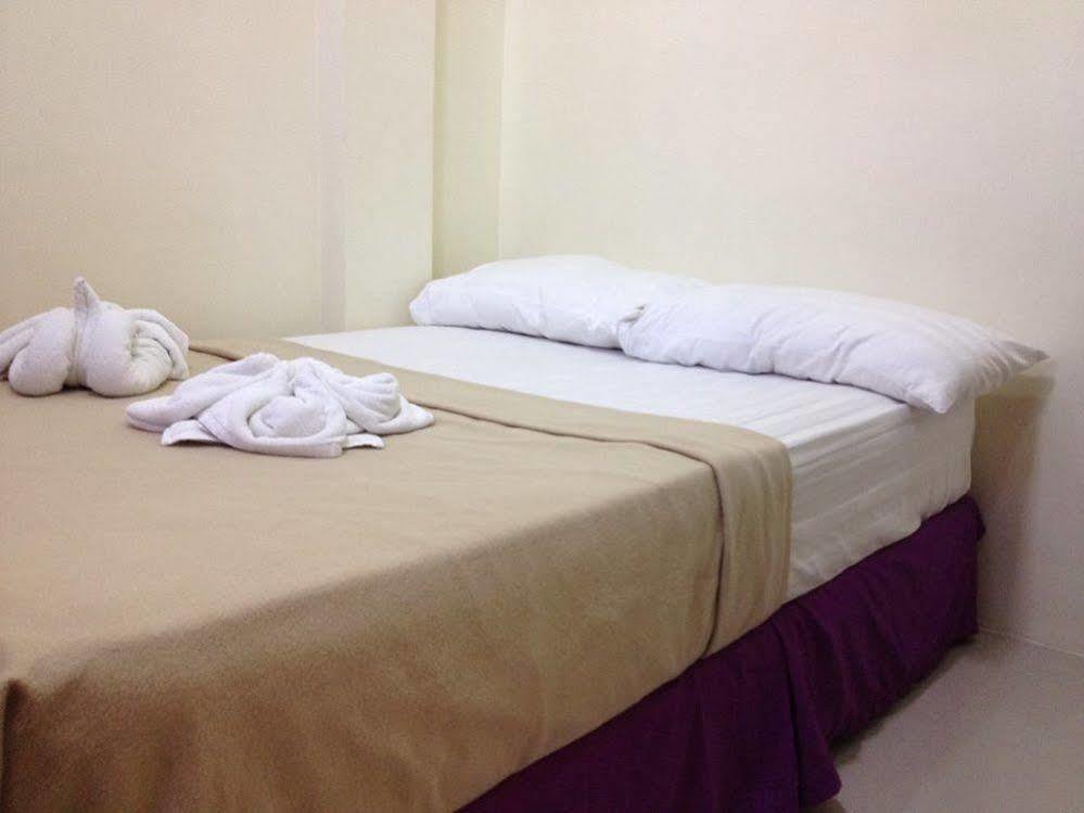 คาซา มุนดา เบด แอนด์ เบรคฟาสต์ Hotel Davao ภายนอก รูปภาพ