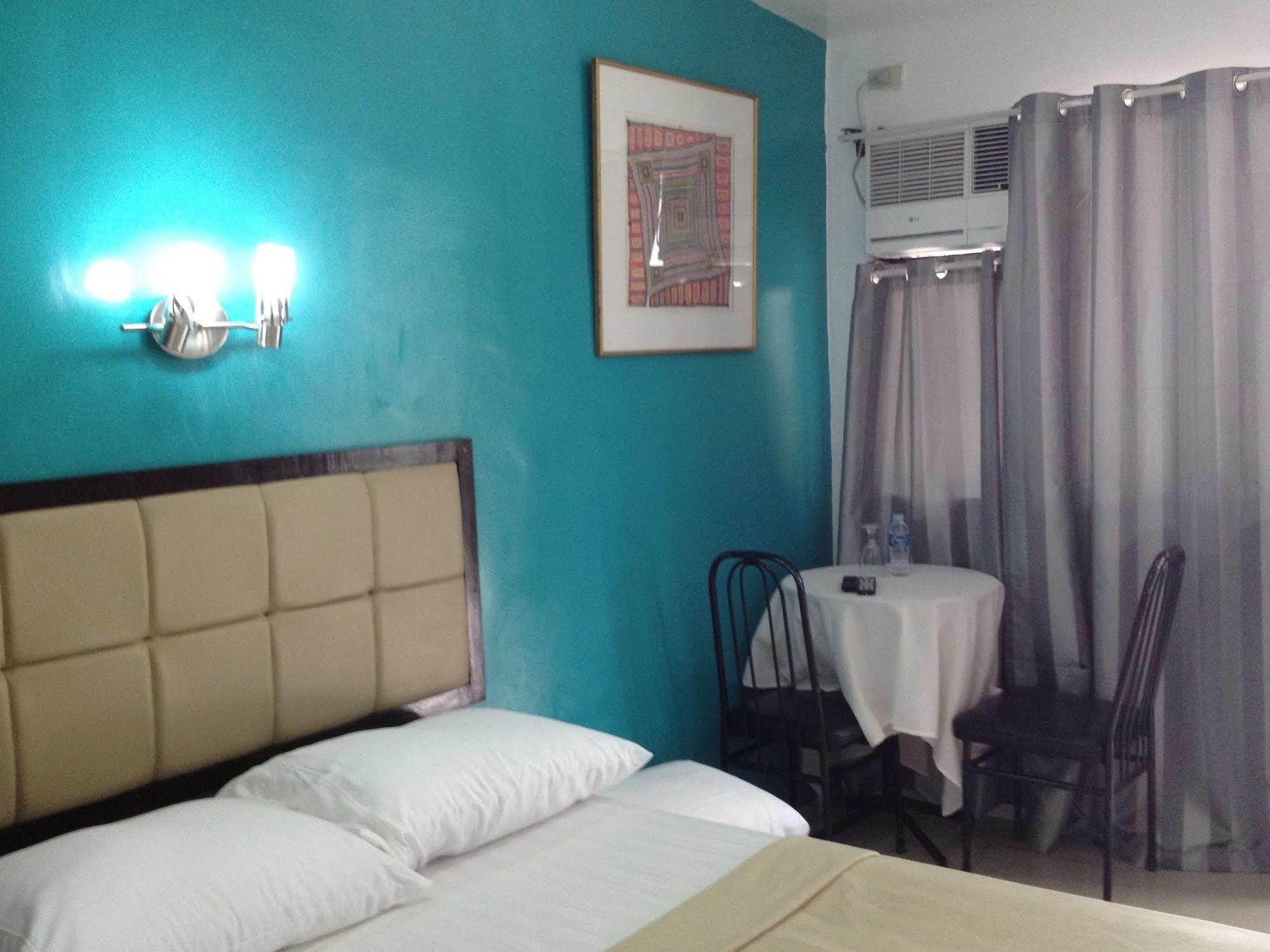 คาซา มุนดา เบด แอนด์ เบรคฟาสต์ Hotel Davao ภายนอก รูปภาพ